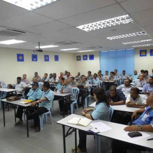kursus-pengajar-pemandu-2016-2-300x300xc  
