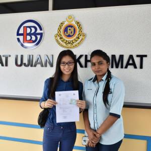 11-min-300%20x%20300xc  